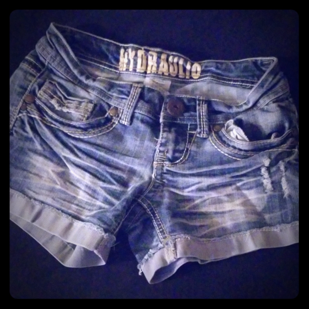 HYDRAULIC distressed blue jean shorts size 1/2